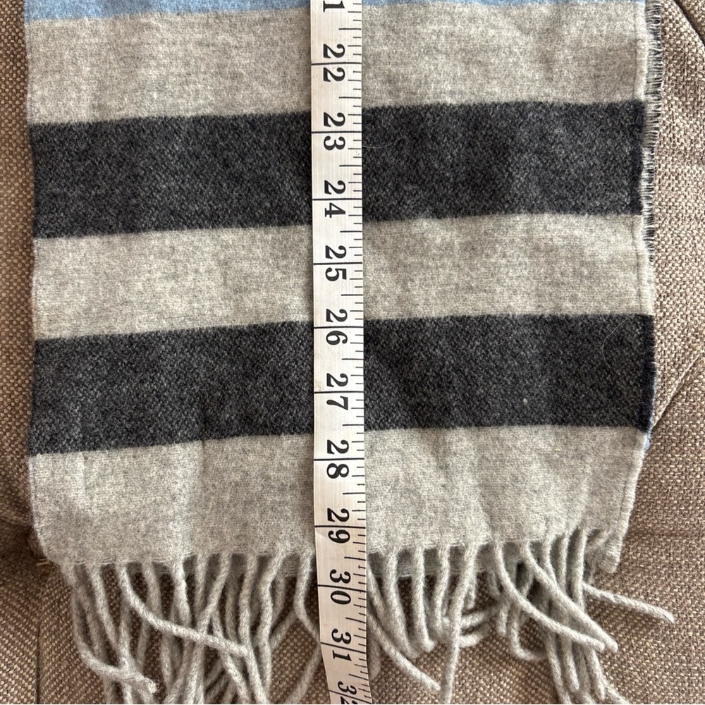 Coach lambswool scarf fringe made in Italy unisex - Picture 6 of 7